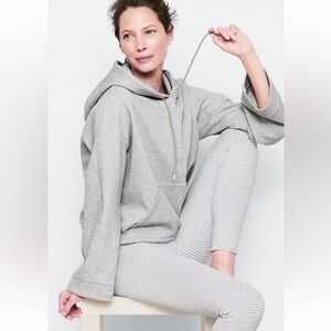 J. Crew Cropped Gray Wide Sleeve Hoodie Sweatshirt in Size Large